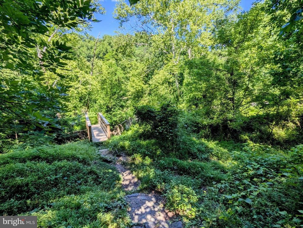 Residential in ELLICOTT CITY 4