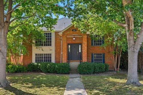 1112 Heather Ln, Carrollton, TX, 75010-1074 | Card Image