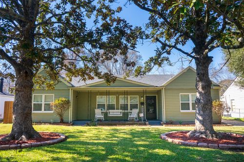 1143 Gilbert Dr, Bossier City, LA, 71112-2214 | Card Image