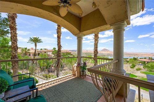 na-25 Strada Di Circolo, Henderson, NV, 89011 | Card Image