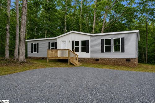 111 Russell Ct, Belton, SC, 29627-7504 | Card Image