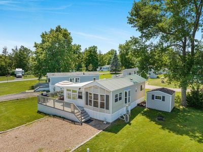 22 Island Circle, House other with 1 bedrooms, 2 bathrooms and null parking in South Hero VT | Image 1