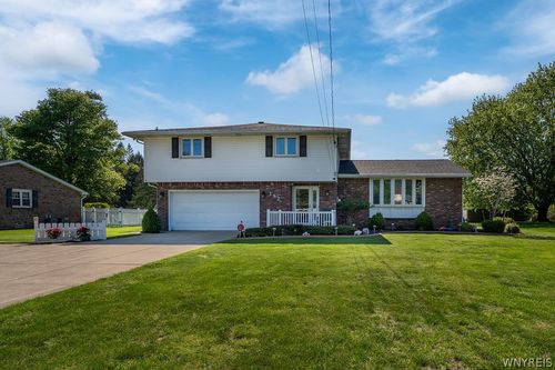 182 Messer Ave, Depew, NY, 14043-4431 | Card Image