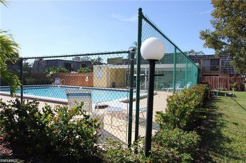 apt-4-1715 Park Meadows Dr, FORT MYERS, FL, 33907-3707 | Card Image
