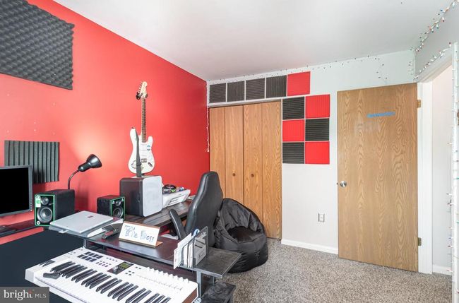 270 Broad St, Townhouse with 3 bedrooms, 2 bathrooms and null parking in HIGHSPIRE PA | Image 18