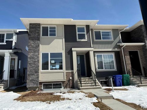 322 Sundown Road, Cochrane, AB, T4C3H2 | Card Image