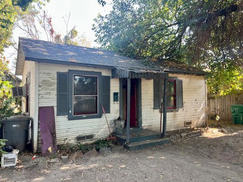 209 Hilborn St, Lodi, CA, 95240-4141 | Card Image