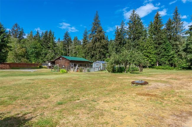 1301 Sayward Rd, House other with 5 bedrooms, 3 bathrooms and 6 parking in Sayward BC | Image 55