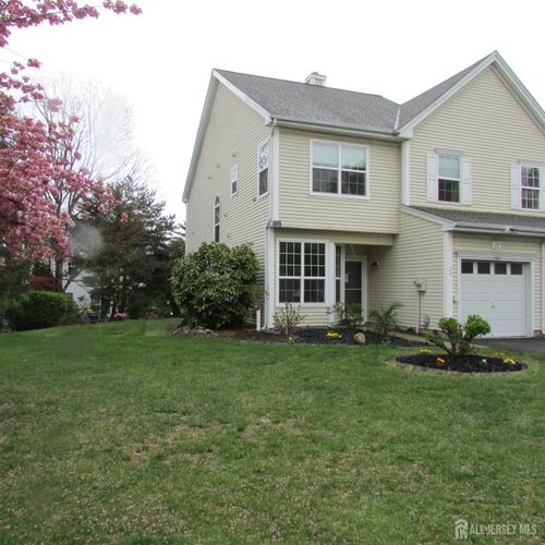 29 Tall Oaks Ct, Parlin, NJ, 08859-2101 | Card Image