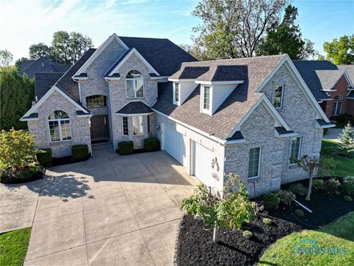 3030 Deep Water Ln, Maumee, OH, 43537-9238 | Card Image