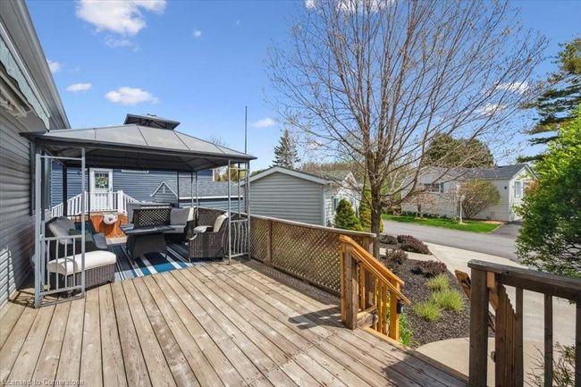 3 Trillium Beach Dr, House other with 2 bedrooms, 2 bathrooms and 3 parking in Puslinch ON | Image 5