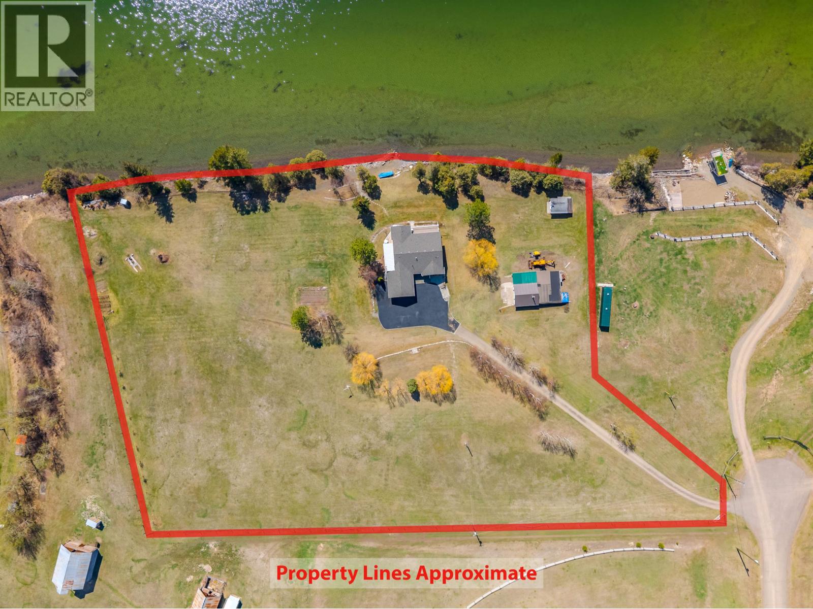 Residential in Lac La Hache 4