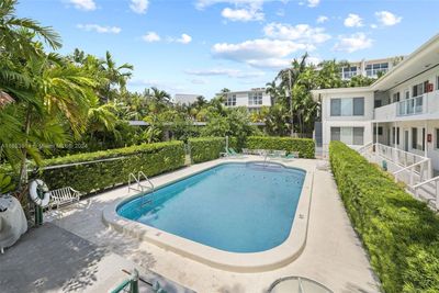 10 - 1065 98th St, Condo with 1 bedrooms, 1 bathrooms and null parking in Bay Harbor Islands FL | Image 2