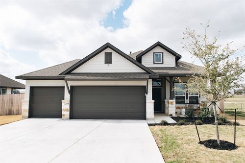708 Willowbrook, New Braunfels, TX, 78130-5079 | Card Image