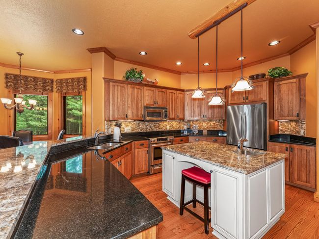 5407 Bluebird Point Rd, House other with 4 bedrooms, 5 bathrooms and null parking in MANITOWISH WATERS WI | Image 15