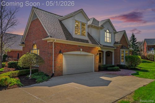 2869 Hastings Ct, Oakland Twp, MI, 48306-4903 | Card Image