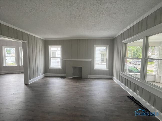 4032 Burnham Ave, House other with 3 bedrooms, 2 bathrooms and null parking in Toledo OH | Image 4