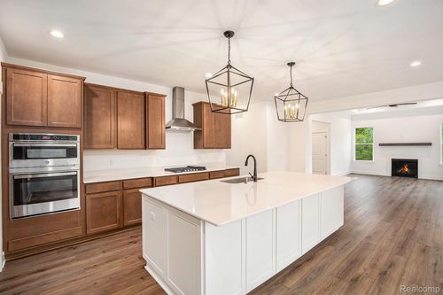 71649 Hidden River Dr, Armada, MI, 48005-3441 | Card Image