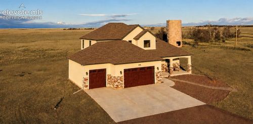 2480 N Log Rd, Calhan, CO, 80808-7866 | Card Image