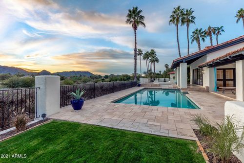 8672 N 64th Pl, Paradise Valley, AZ, 85253-1828 | Card Image