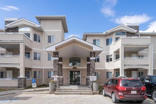 217-26 Country Hills View Nw, Calgary, AB, T3K5A4 | Card Image