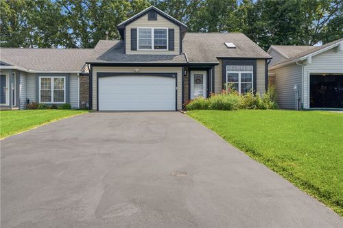 28 Atwood Dr, Gates, NY, 14606-4563 | Card Image