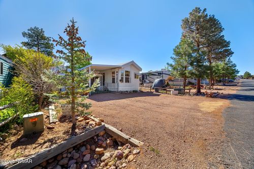 2725 Whiskey Rd, Overgaard, AZ, 85933-4211 | Card Image