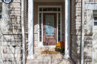 416 Terry Carter Cres, Condo with 2 bedrooms, 4 bathrooms and 4 parking in Newmarket ON | Image 2