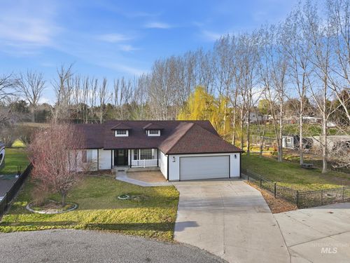 2560 Spruceridge Cir, Twin Falls, ID, 83301 | Card Image