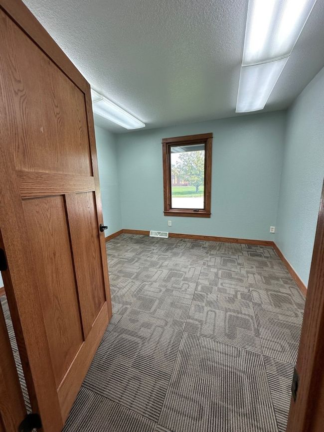 820 W Summit St, Home with 0 bedrooms, 0 bathrooms and null parking in Winterset IA | Image 14
