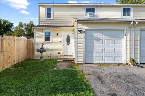 8112 Weblank Way, Clay, NY, 13041-8935 | Card Image