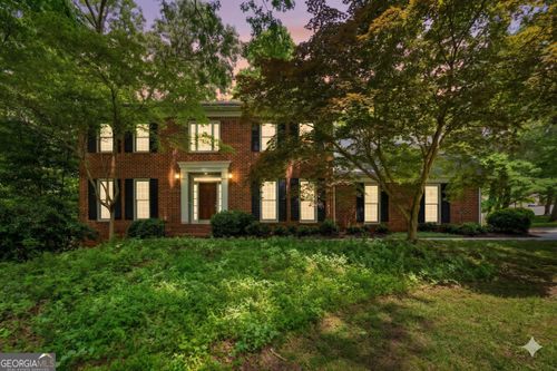 100 Lakemont Cir, Fayetteville, GA, 30215-2362 | Card Image