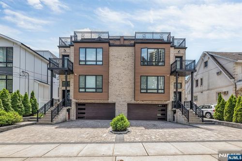 34 Lafayette Ave, Cliffside Park, NJ, 07010-3104 | Card Image
