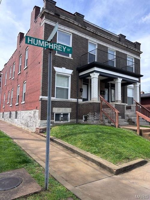 3900 Humphrey St, Saint Louis, MO, 63116-3805 | Card Image