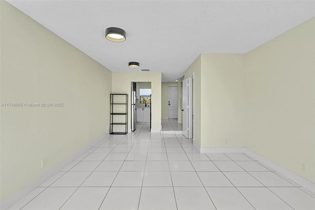 4107 Ne 21 St Ter, Townhouse with 1 bedrooms, 2 bathrooms and null parking in Lighthouse Point FL | Image 11
