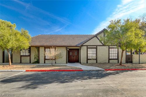 3996 Landsdown Pl, Las Vegas, NV, 89121-4812 | Card Image