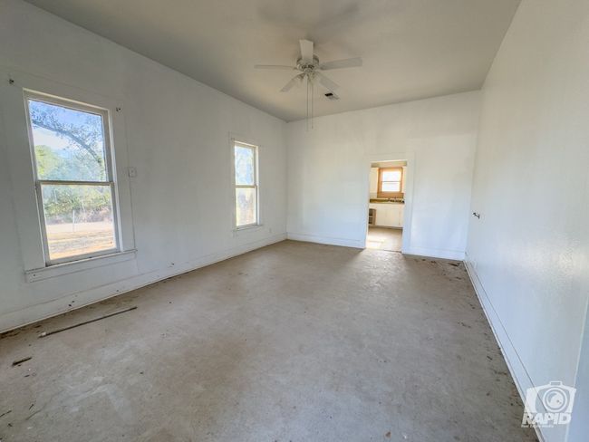 901 S Walnut St, House other with 3 bedrooms, 2 bathrooms and null parking in BRADY TX | Image 12