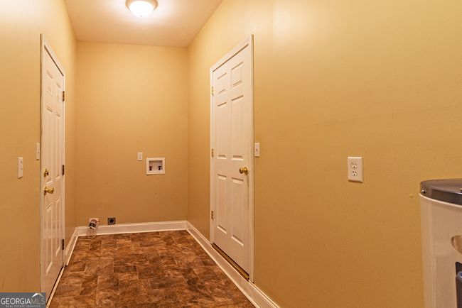 807 June Dr, House other with 3 bedrooms, 2 bathrooms and null parking in Montezuma GA | Image 10