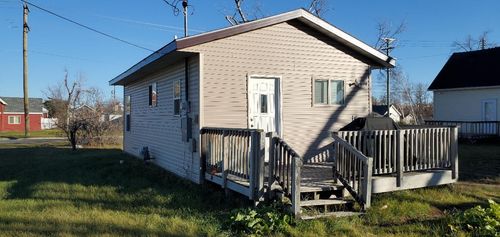 1107 Park Ave Nw, Bemidji, MN, 56601-4542 | Card Image