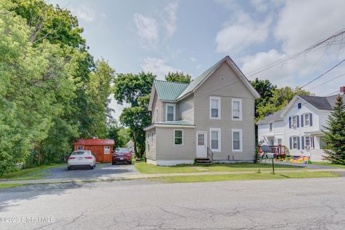 9 1st Avenue, Mayfield Village, NY, 12117 | Card Image