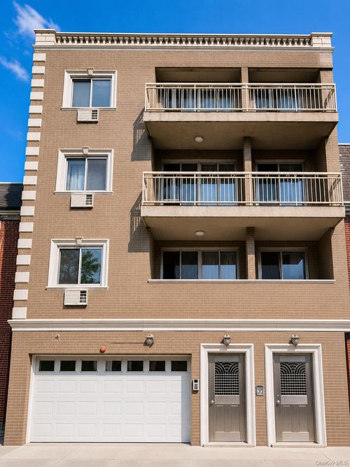 2r-8827 53rd Ave, Elmhurst, NY, 11373-8717 | Card Image
