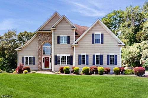 10 Walnut Trl, Newton, NJ, 07860-3701 | Card Image