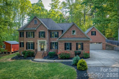 623 Normandy Rd, Mooresville, NC, 28117-8435 | Card Image