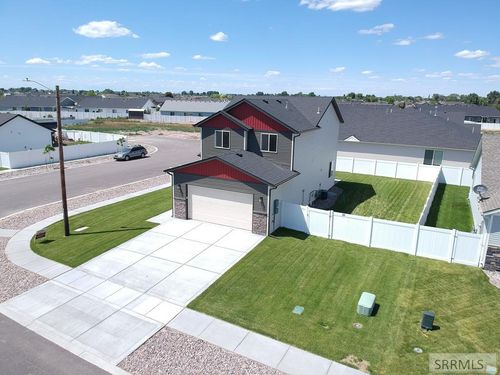 912 Alpine Ave, Chubbuck, ID, 83202-1013 | Card Image