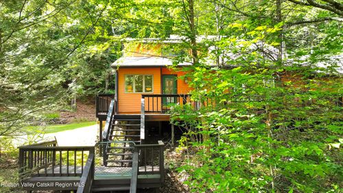 289 Red Falls Road, Prattsville, NY, 12468 | Card Image