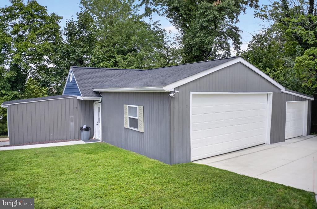 Residential in SEAFORD 5