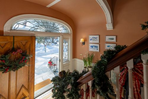 b-39 Elm St, Woodstock, VT, 05091-1011 | Card Image