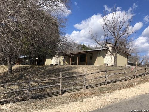 2015 Cr 348, Concan, TX, 78838 | Card Image