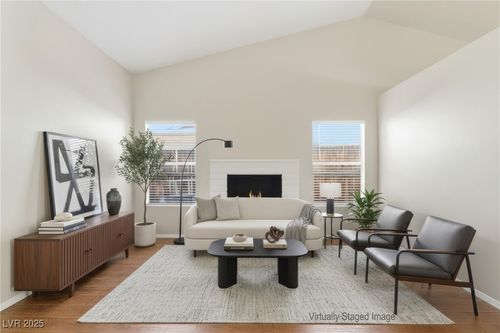 947 Clipper Dr, Henderson, NV, 89015-5649 | Card Image