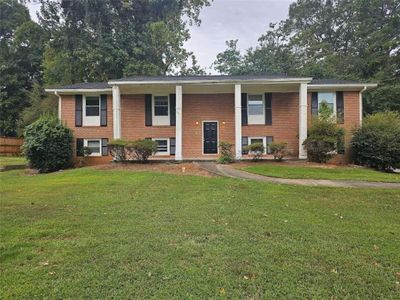 3727 Tarrytown Way, House other with 5 bedrooms, 3 bathrooms and 2 parking in Decatur GA | Image 2